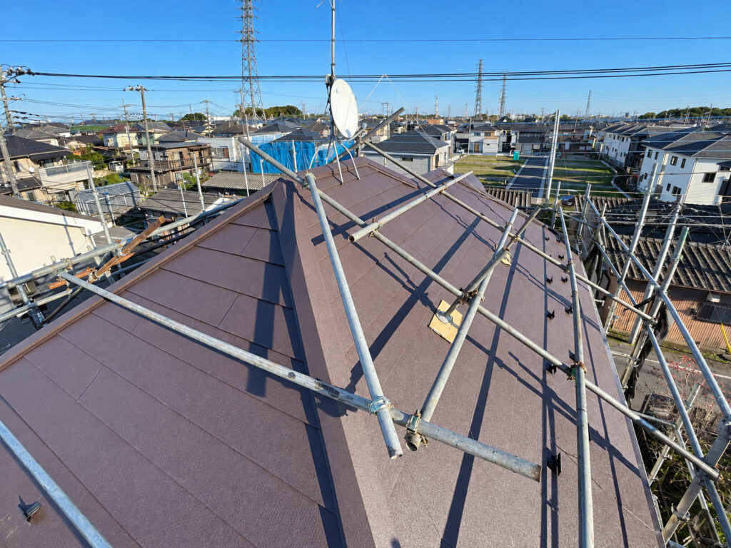 北本市｜雨漏りの不安を解消！スーパーガルテクトで屋根一新